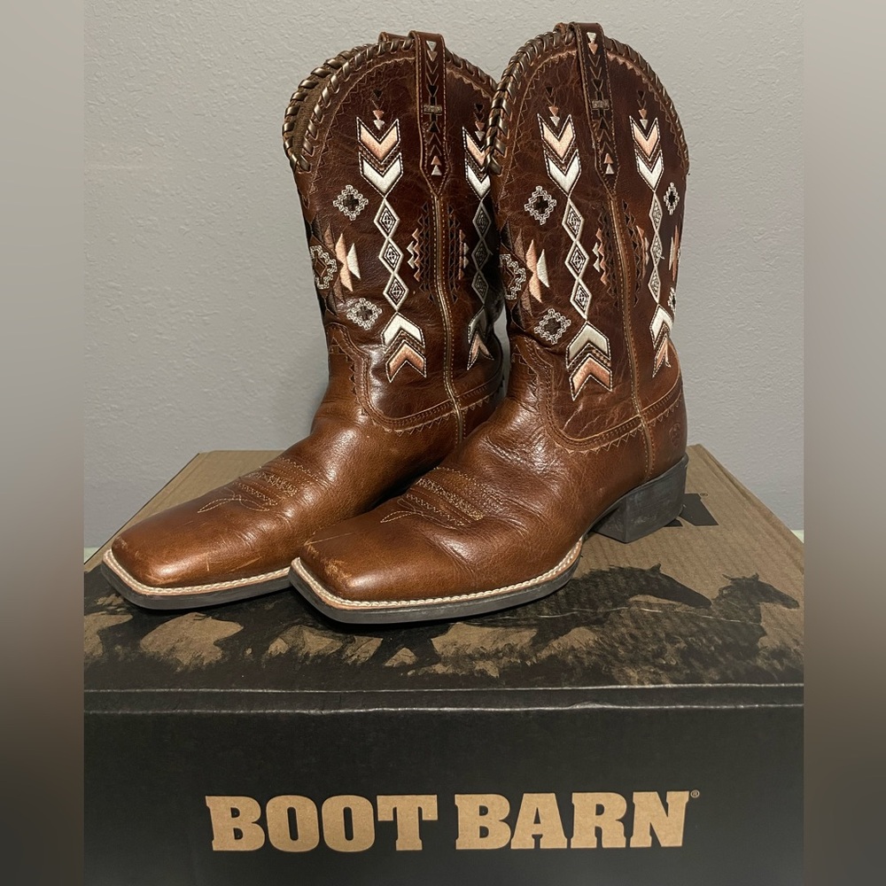 ARIAT WOMEN'S CANYON TAN ROUND UP SKYLER FULLGRAIN WESTERN BOOT WIDE SQUARE TOE